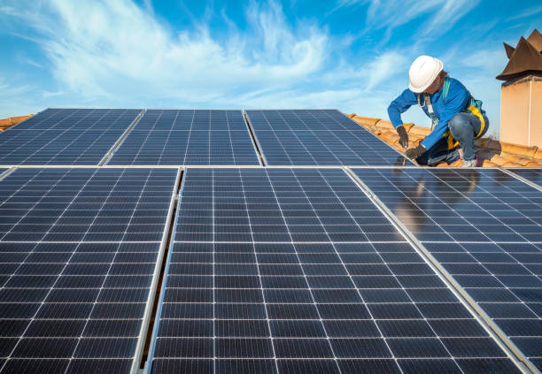 Best Roof Coating and Sealing  in Warren, MI